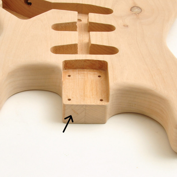 35% Off! Rockinger Vintage Deluxe Body für Strat, Erle, unlackiert, Second Chance