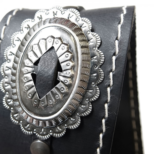 Richter Motörhead Concho Strap, black